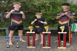 Erfolgreiche Internationale Deutsche Kickbox-Meisterschaft
